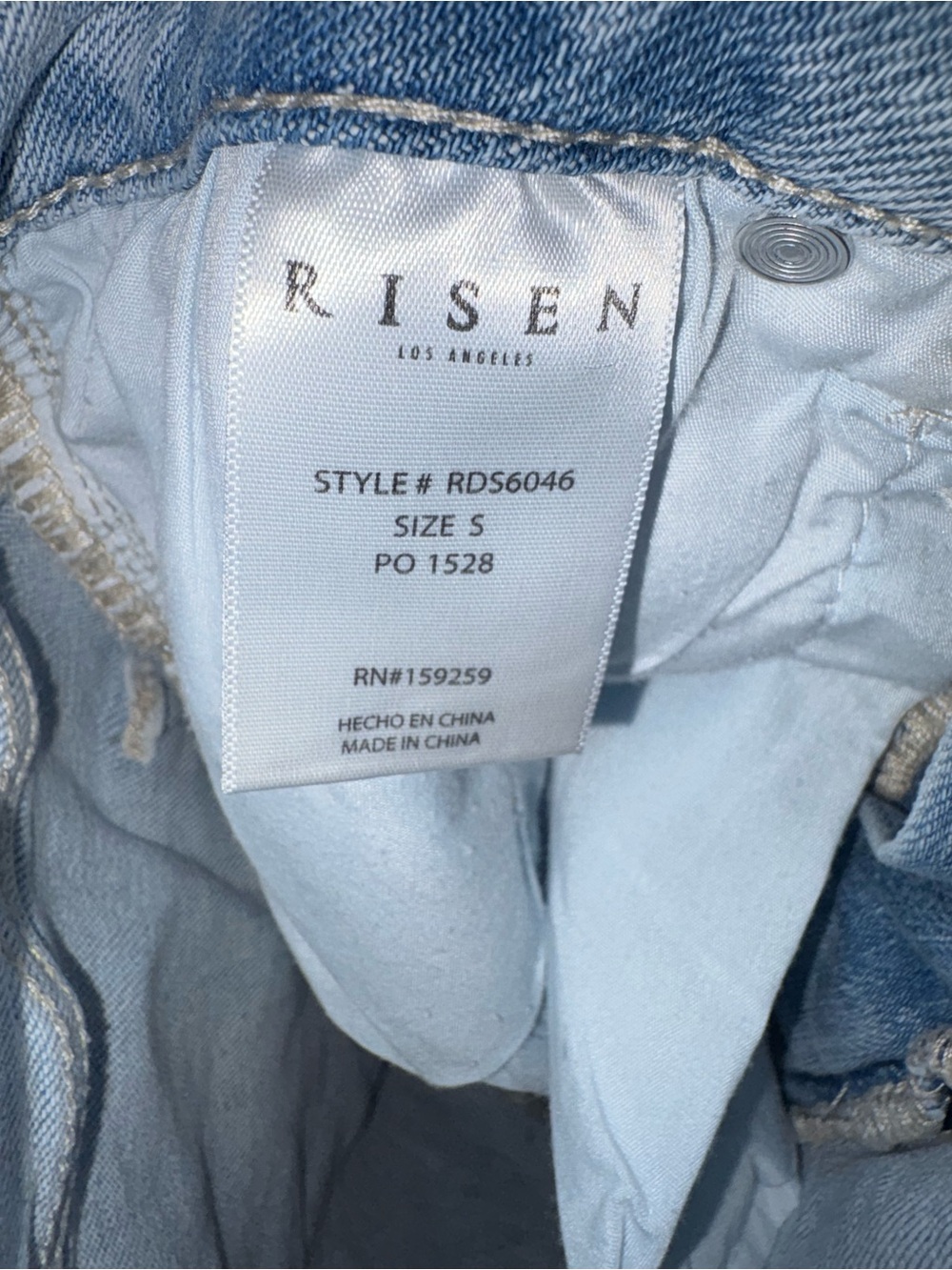 Risen jeans Light Blue Distressed Denim Shorts with Beaded Fringe S - Picture 4 of 4